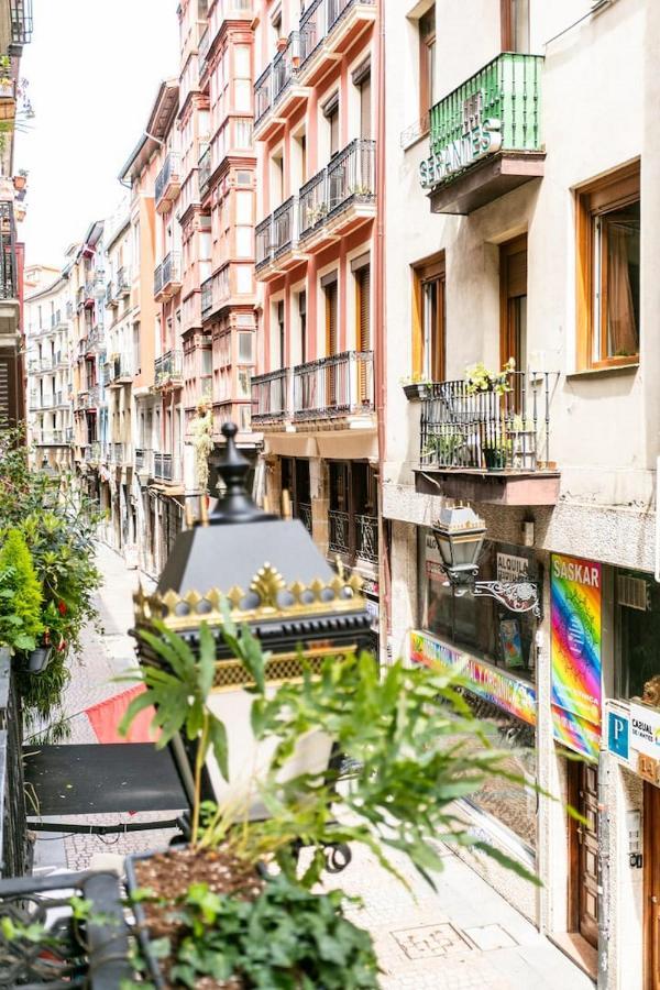 Siete Calles / Bilbao Art Exterior photo