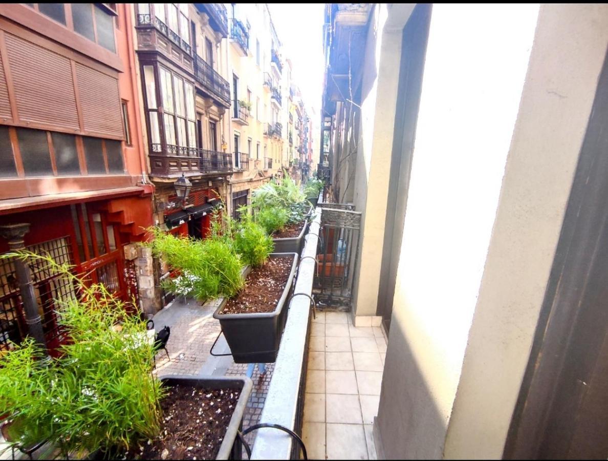 Siete Calles / Bilbao Art Exterior photo